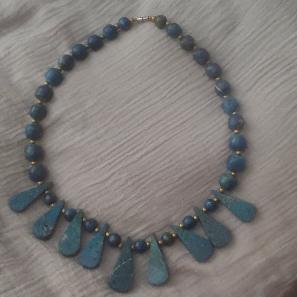 Stone like necklace